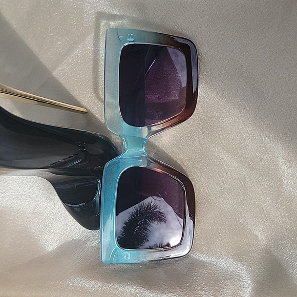 Ombre Sunglasses Square Frame Beautiful Sunglasses Radiant Brown and Blue - Picture 10 of 14